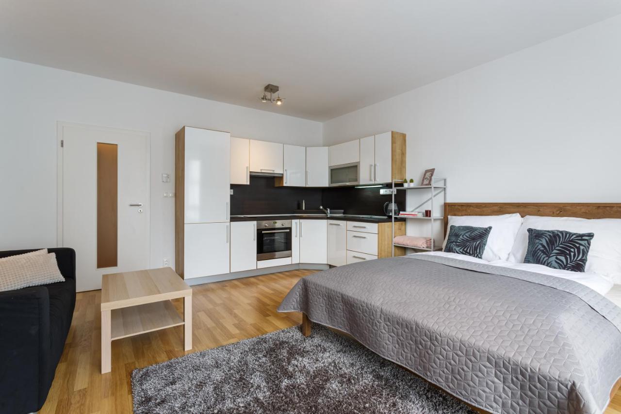 Golden Apartments Rezidence Nova Karolina Ostrava Kültér fotó
