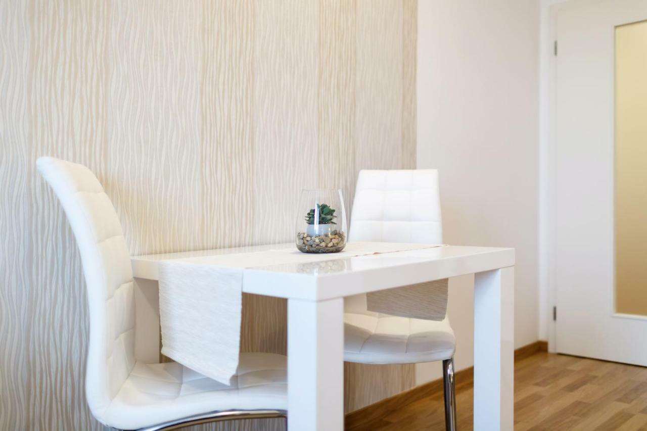 Golden Apartments Rezidence Nova Karolina Ostrava Kültér fotó
