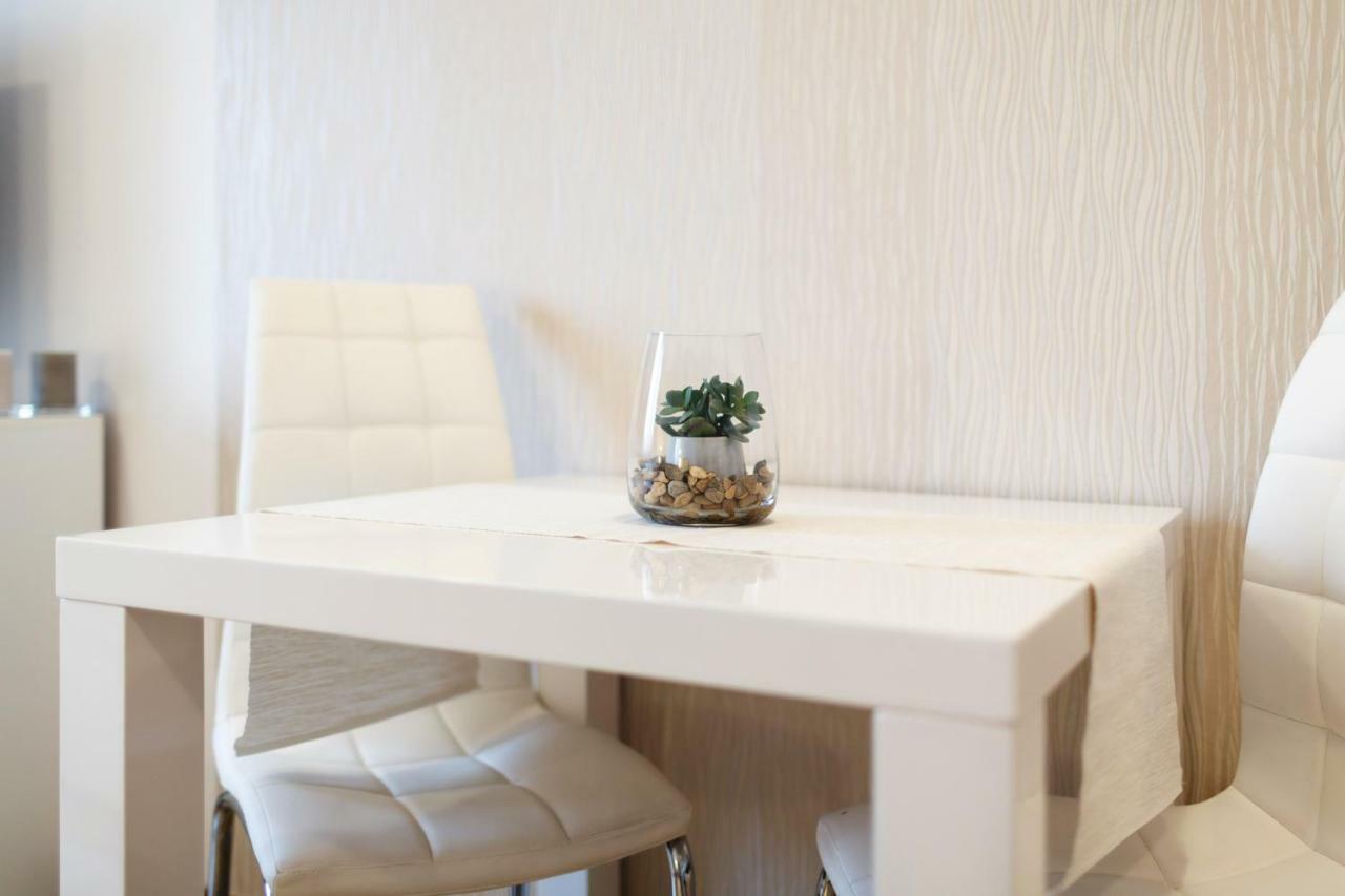 Golden Apartments Rezidence Nova Karolina Ostrava Kültér fotó