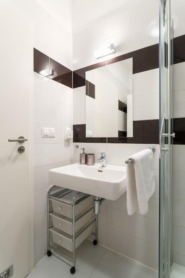 Golden Apartments Rezidence Nova Karolina Ostrava Kültér fotó